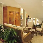 Aparthotel Villas La Manga 3* ラ・マンガ・デル・マール・メノール