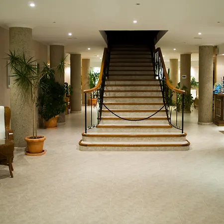 Lägenhetshotell Aparthotel Villas La Manga 3*