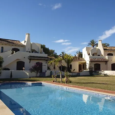 Aparthotel Villas La Manga 3*