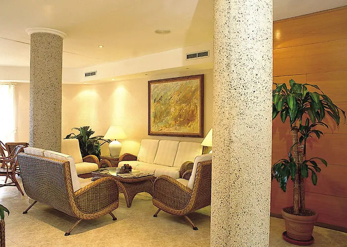 Aparthotel Villas La Manga 3*